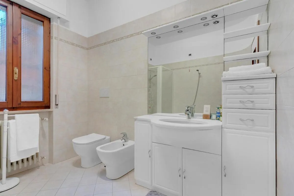 Villa Carli By Leonardo - Comfort Apartment Soiano Del Lago Italien