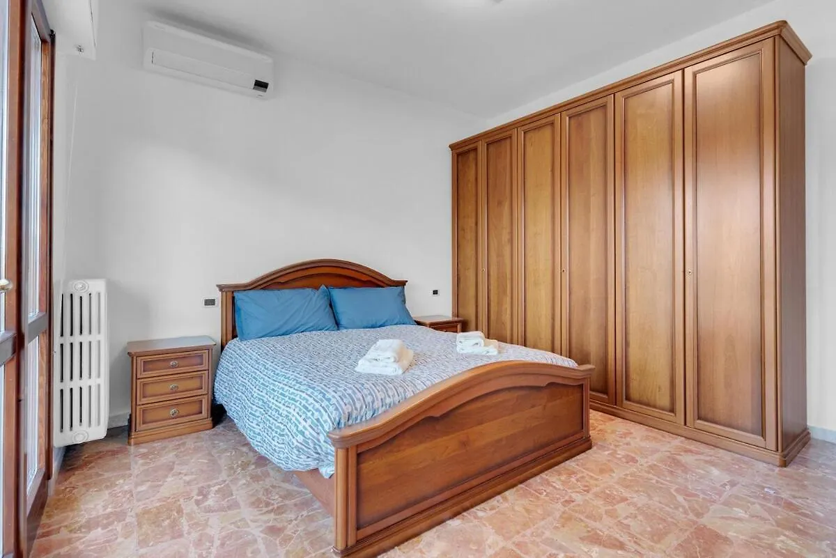 Villa Carli By Leonardo - Comfort Apartment Soiano Del Lago